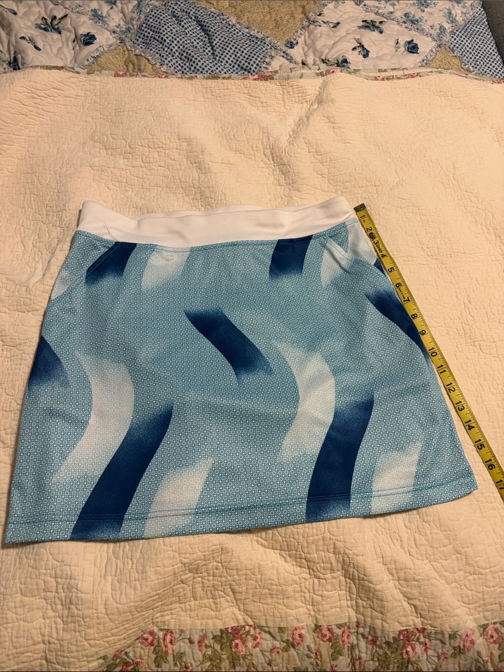 Grand Slam Women's Blue Wave Print Skort with White Waistband